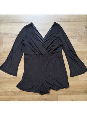 Torrid Black Swiss Dot Romper Plus Size 2 Elastic Waist V Neck 2XL Flowy Boho